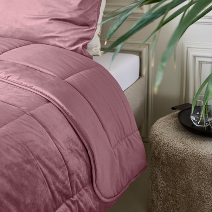 Lazy Velvet Dekbed Oud Roze 240 x 200